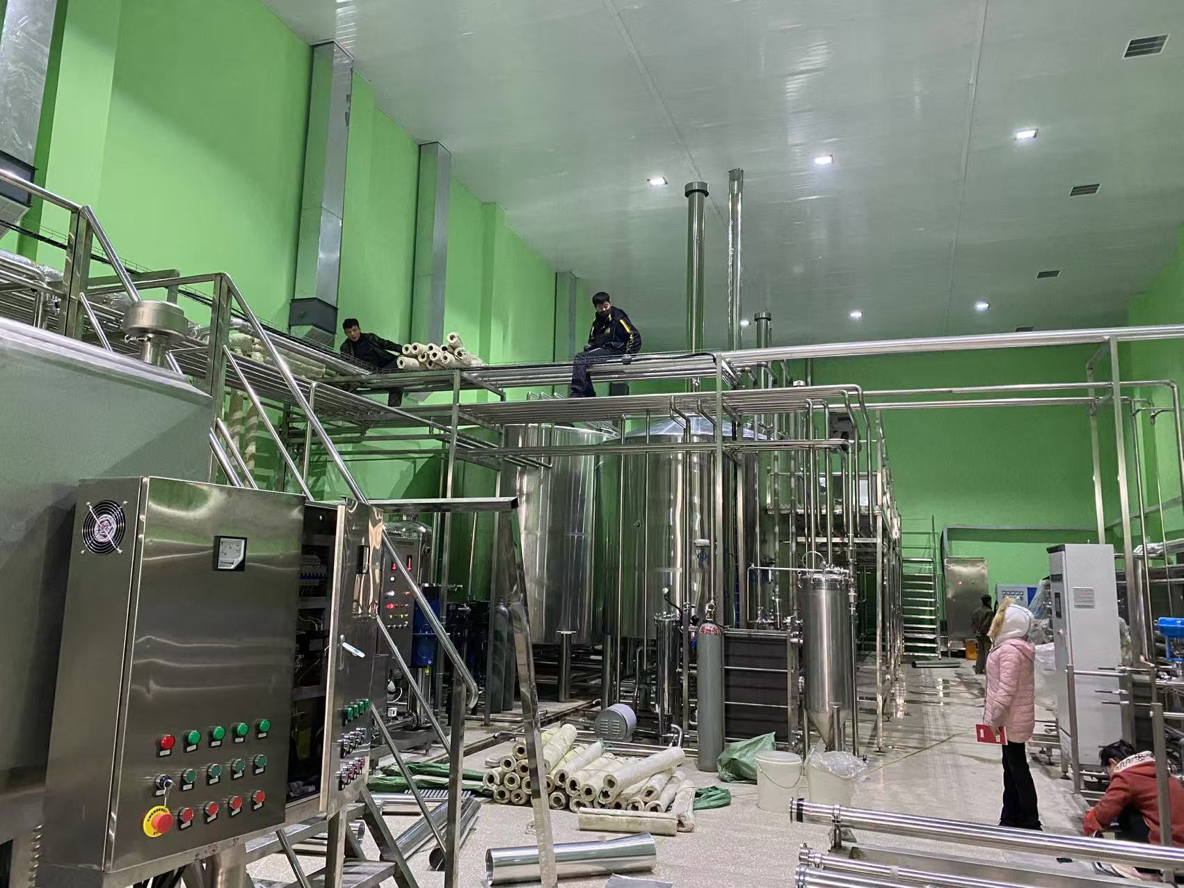 京口精酿啤酒设备厂—精酿啤酒设备制造:传承工艺与创新科技的交融